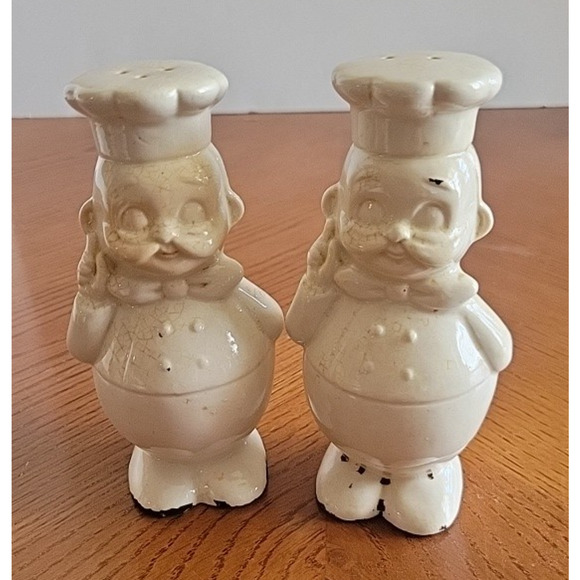 Vintage Salt Pepper SP Shaker Chef & Amish Couple Ceramic Novelty Figures *Flaws - Picture 15 of 16